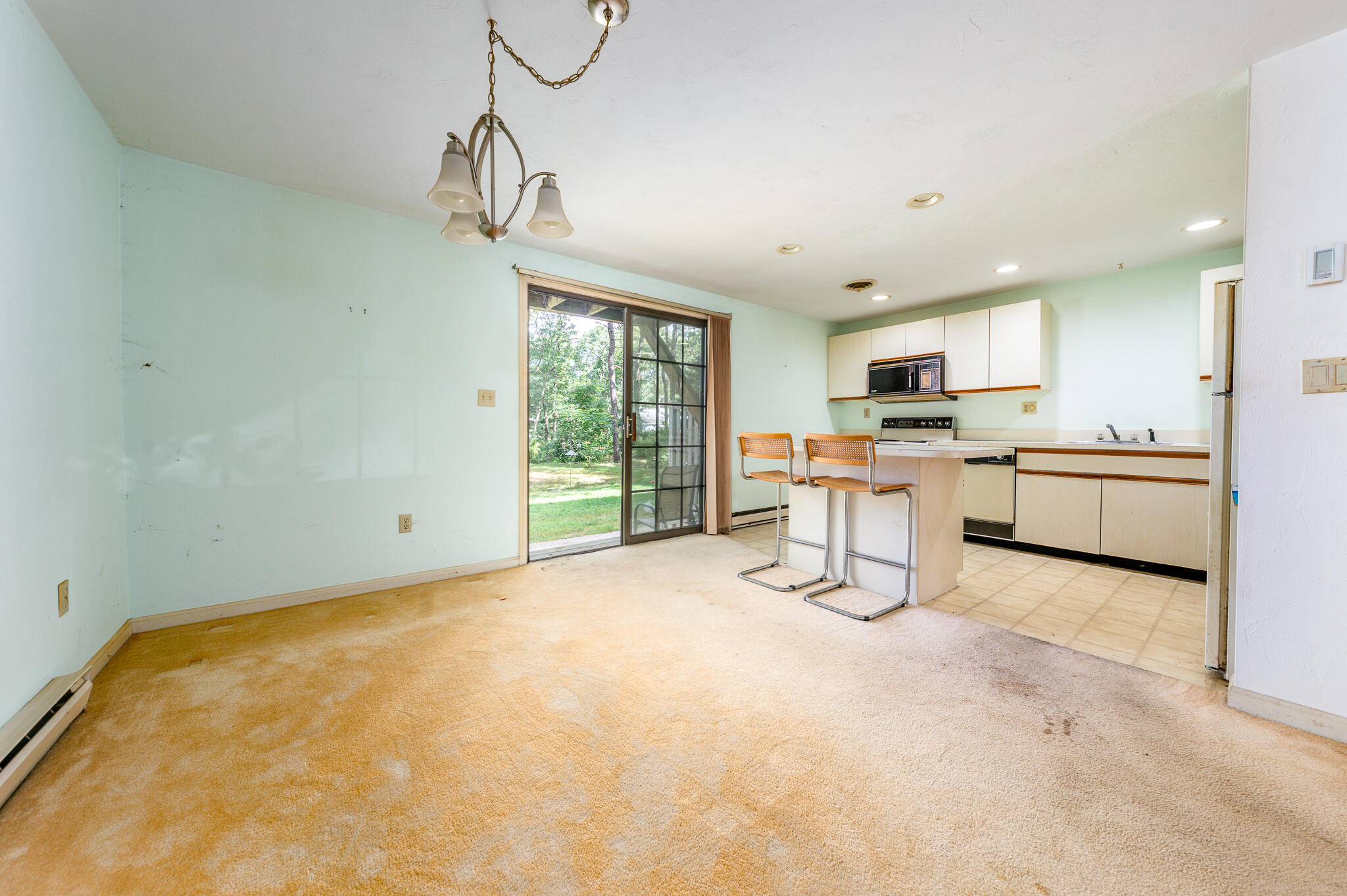 195 Falmouth Road, Unit 8D Mashpee, MA 02649 - Photo 11 of 30 dine2