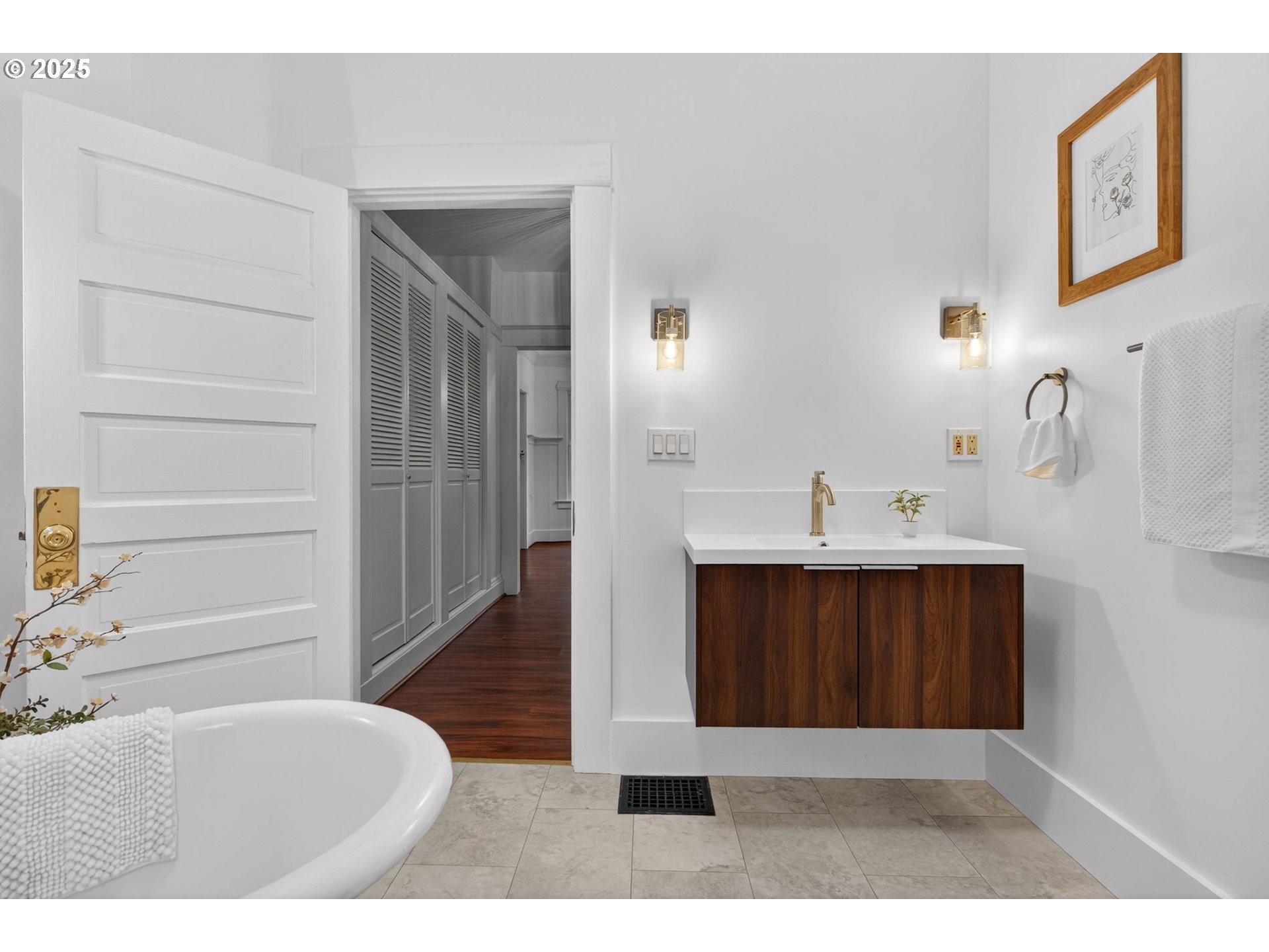 5445 Southeast 41st Avenue Portland, OR 97202 - Photo 19 of 43