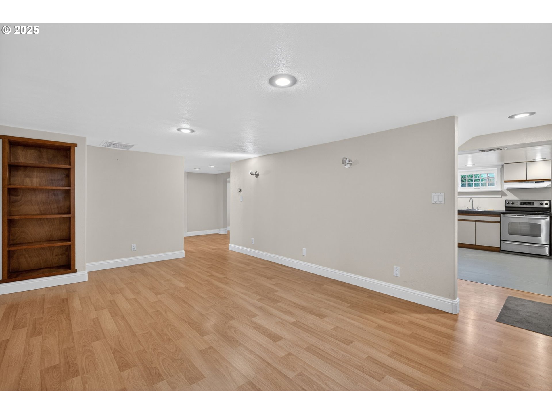 5445 Southeast 41st Avenue Portland, OR 97202 - Photo 27 of 43