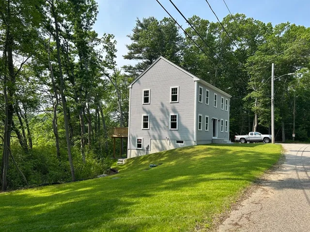 $699,000 | 18 Columbine Road, Mansfield, MA 02048