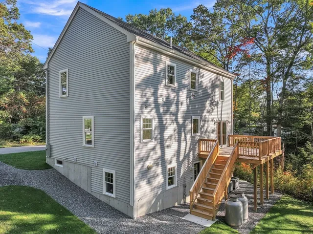 $699,000 | 18 Columbine Road, Mansfield, MA 02048