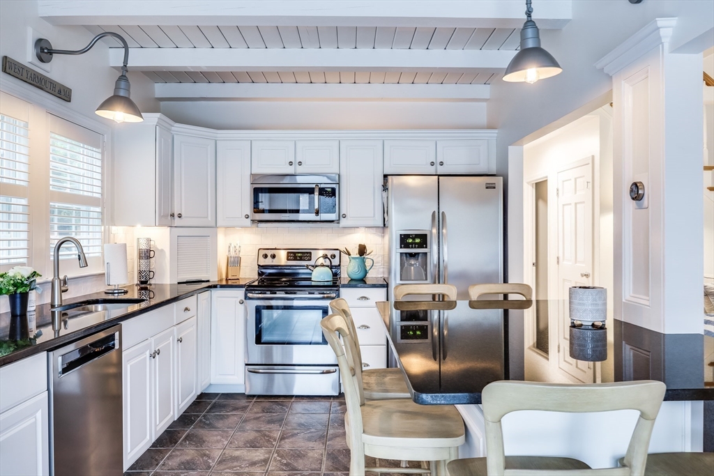 63 A Williams Road Yarmouth, MA 02673 - Photo 8 of 36 Gallery Image 8