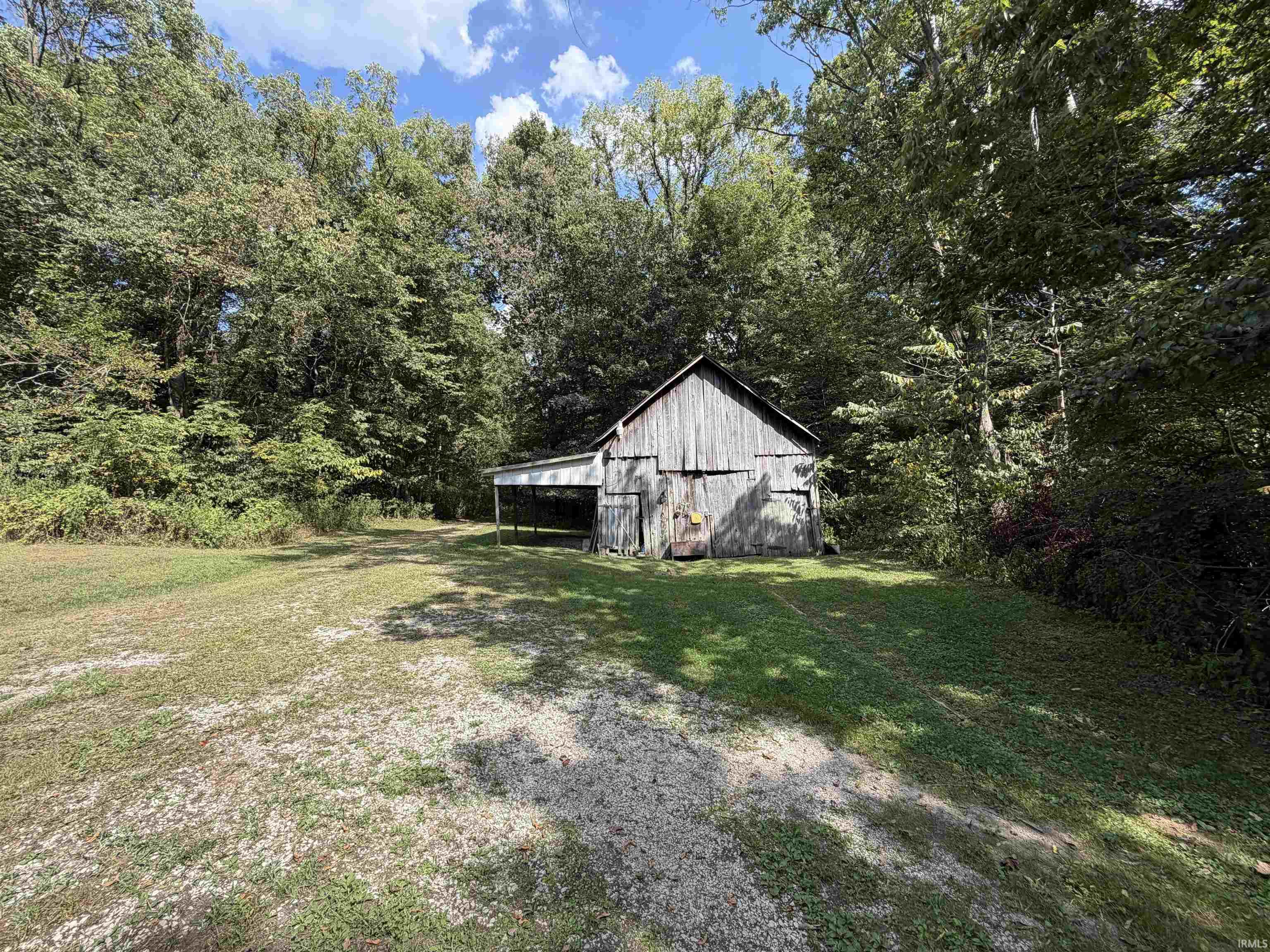 63 Owens Farm Road Bloomfield, IN 47424 - Photo 31 of 37 Gallery Image 31