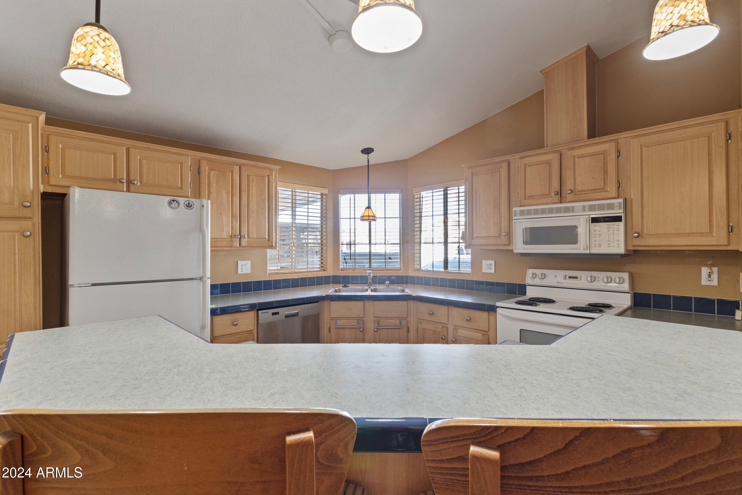 2550 South Ellsworth Road, Unit 215 Mesa, AZ 85209 - Photo 20 of 55 028_DOKc