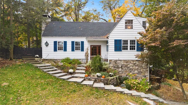 $750,000 | 20 Ridge Lane, Mahopac, NY 10541