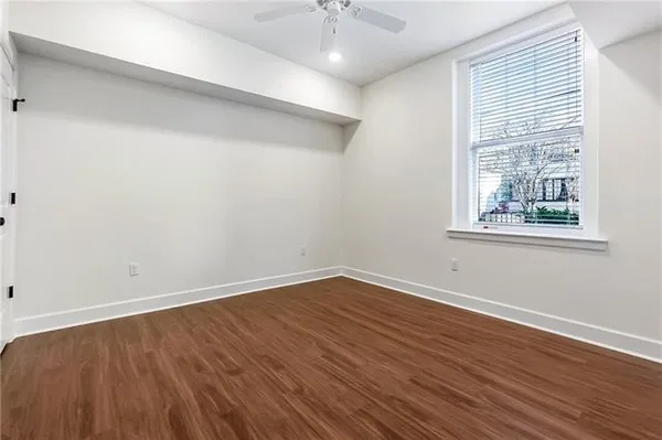 $2,000 | 3601 Camp Street, Unit 105, New Orleans, LA 70115