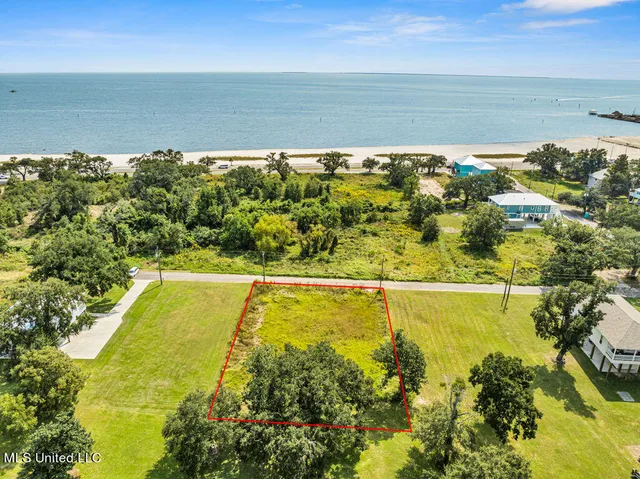 $129,900 | 604 East 5th Street, Long Beach, MS 39560