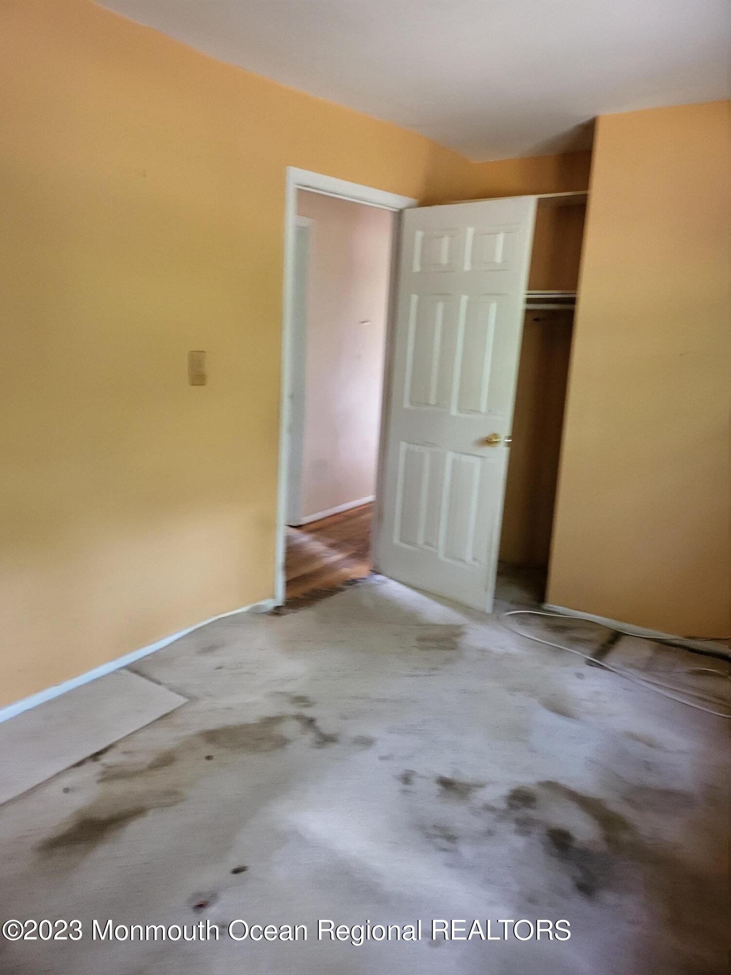 11 Henry Court Brick, NJ 08724 - Photo 8 of 14 20230628_154702