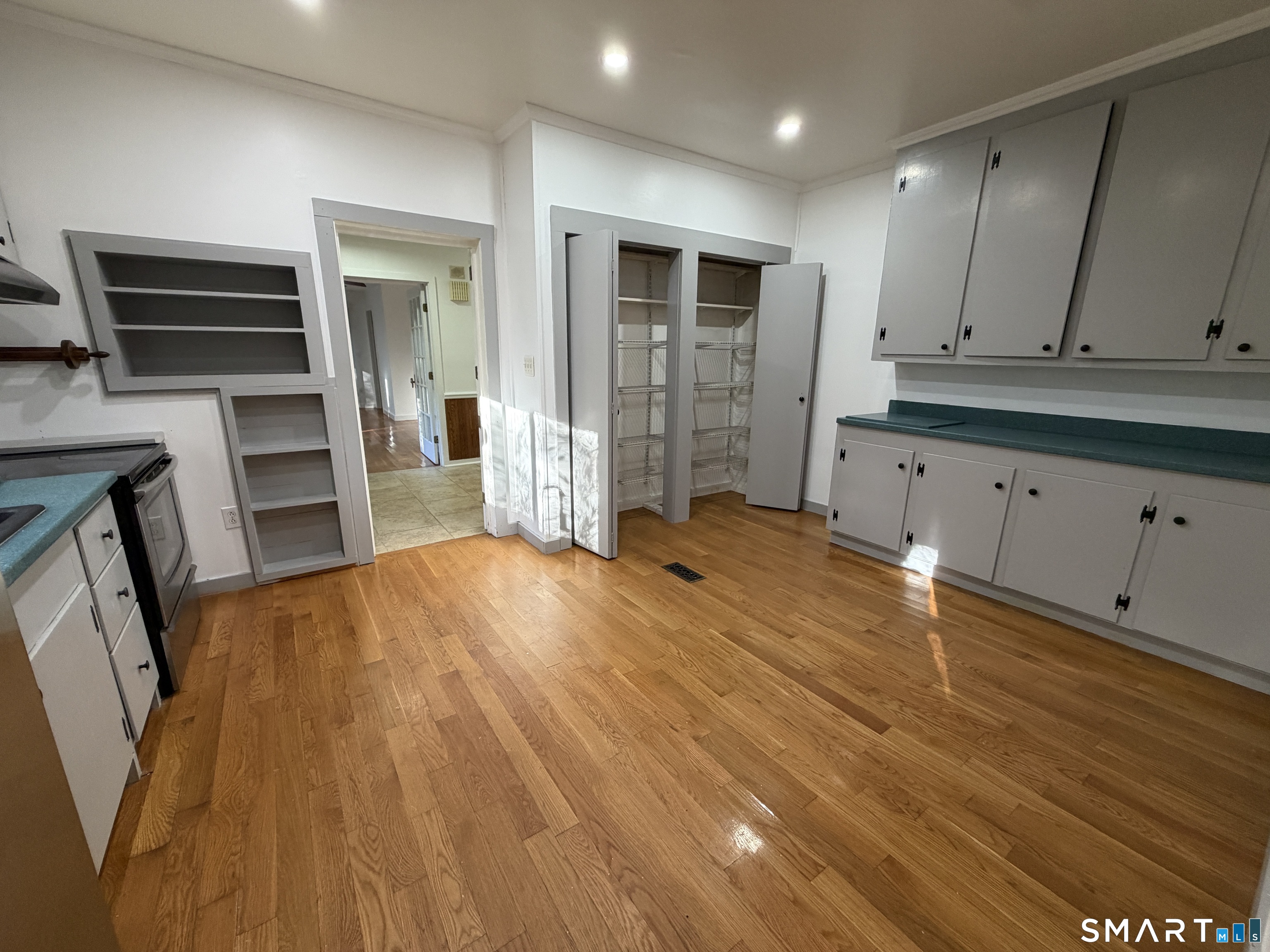 145 Nashville Road Bethel, CT 06801 - Photo 11 of 30 Gallery Image 11