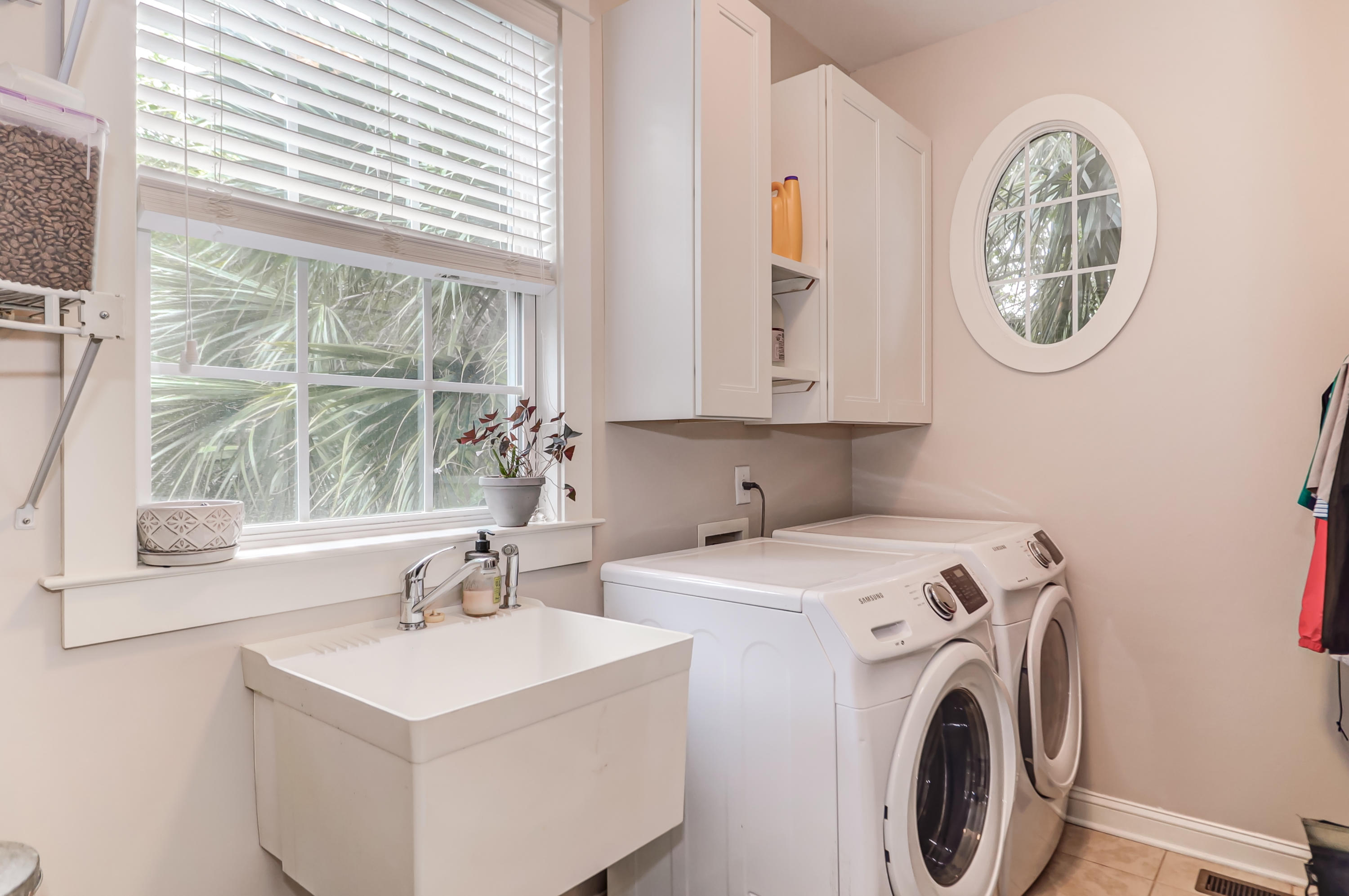 406 Rhett Butler Drive Charleston, SC 29414 - Photo 35 of 52 Laundry Room