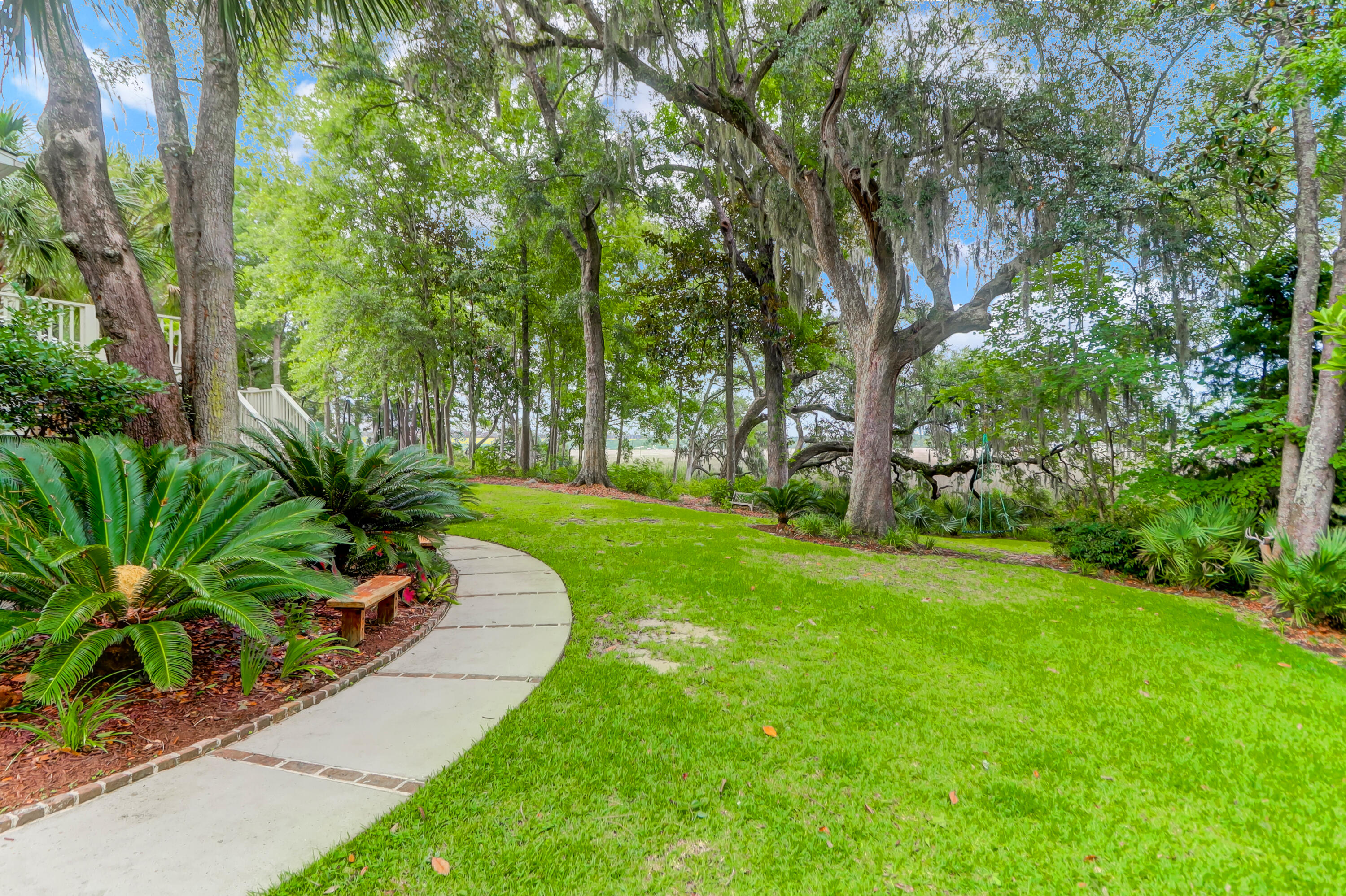 406 Rhett Butler Drive Charleston, SC 29414 - Photo 40 of 52 Backyard