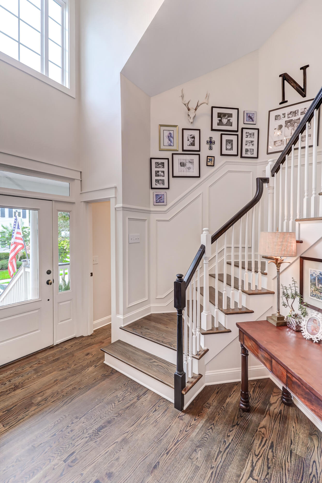 406 Rhett Butler Drive Charleston, SC 29414 - Photo 7 of 52 Entry Foyer