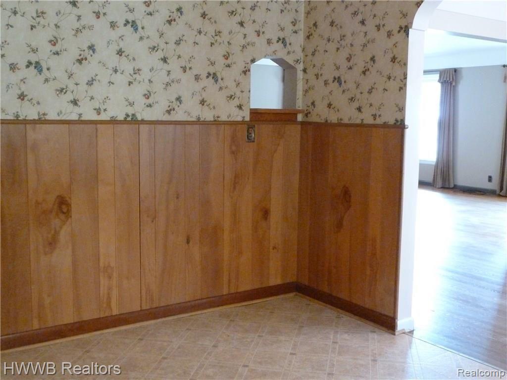 38093 Judd Road Belleville, MI 48111 - Photo 14 of 43