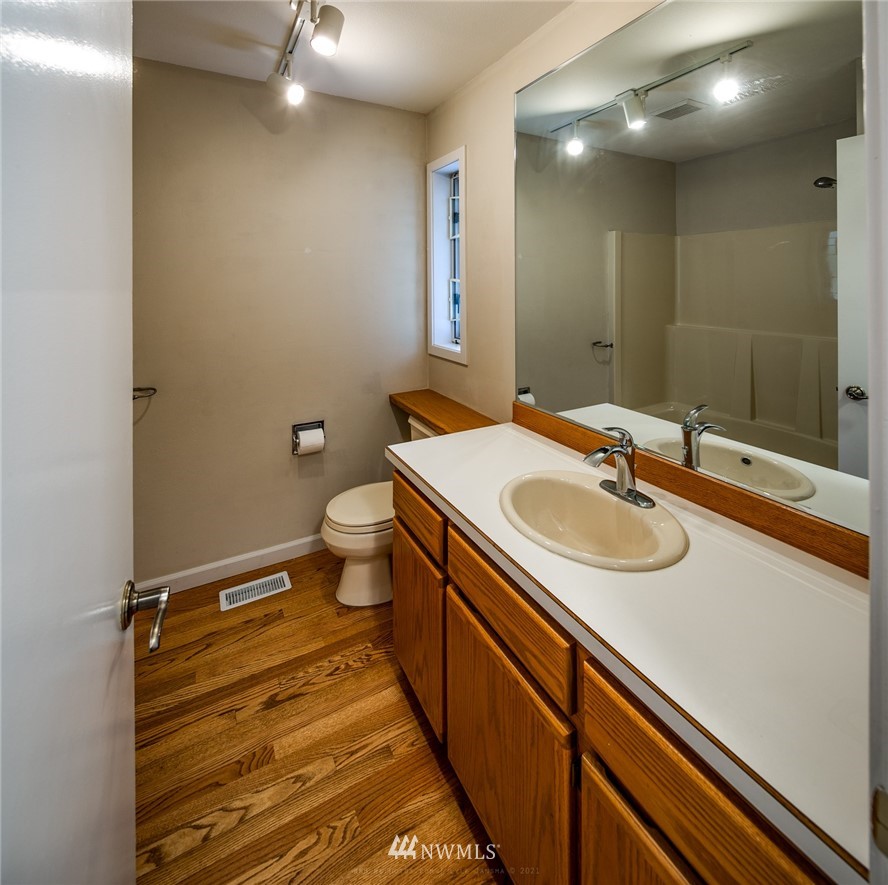 1035 Samish Way Bellingham, WA 98229 - Photo 14 of 28 Gallery Image 14