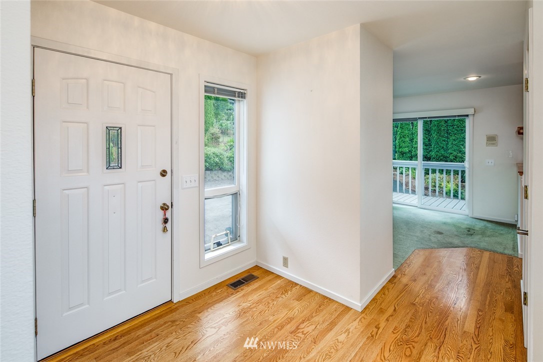 1035 Samish Way Bellingham, WA 98229 - Photo 3 of 28 Gallery Image 3