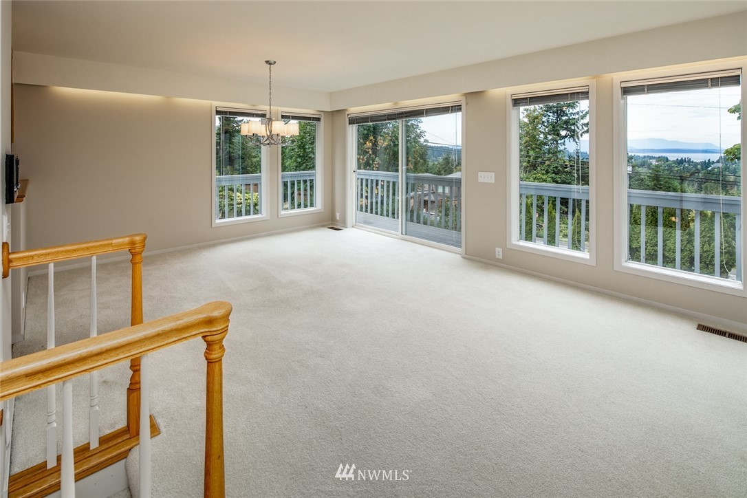 1035 Samish Way Bellingham, WA 98229 - Photo 4 of 28 Gallery Image 4