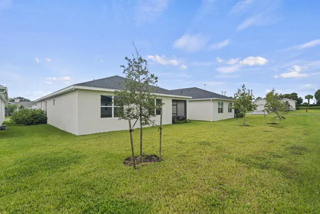 $2,750 | 8906 Dahlia Circle, Port St. Lucie, FL 34986