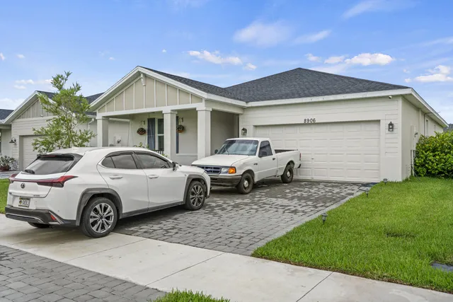 $2,750 | 8906 Dahlia Circle, Port St. Lucie, FL 34986