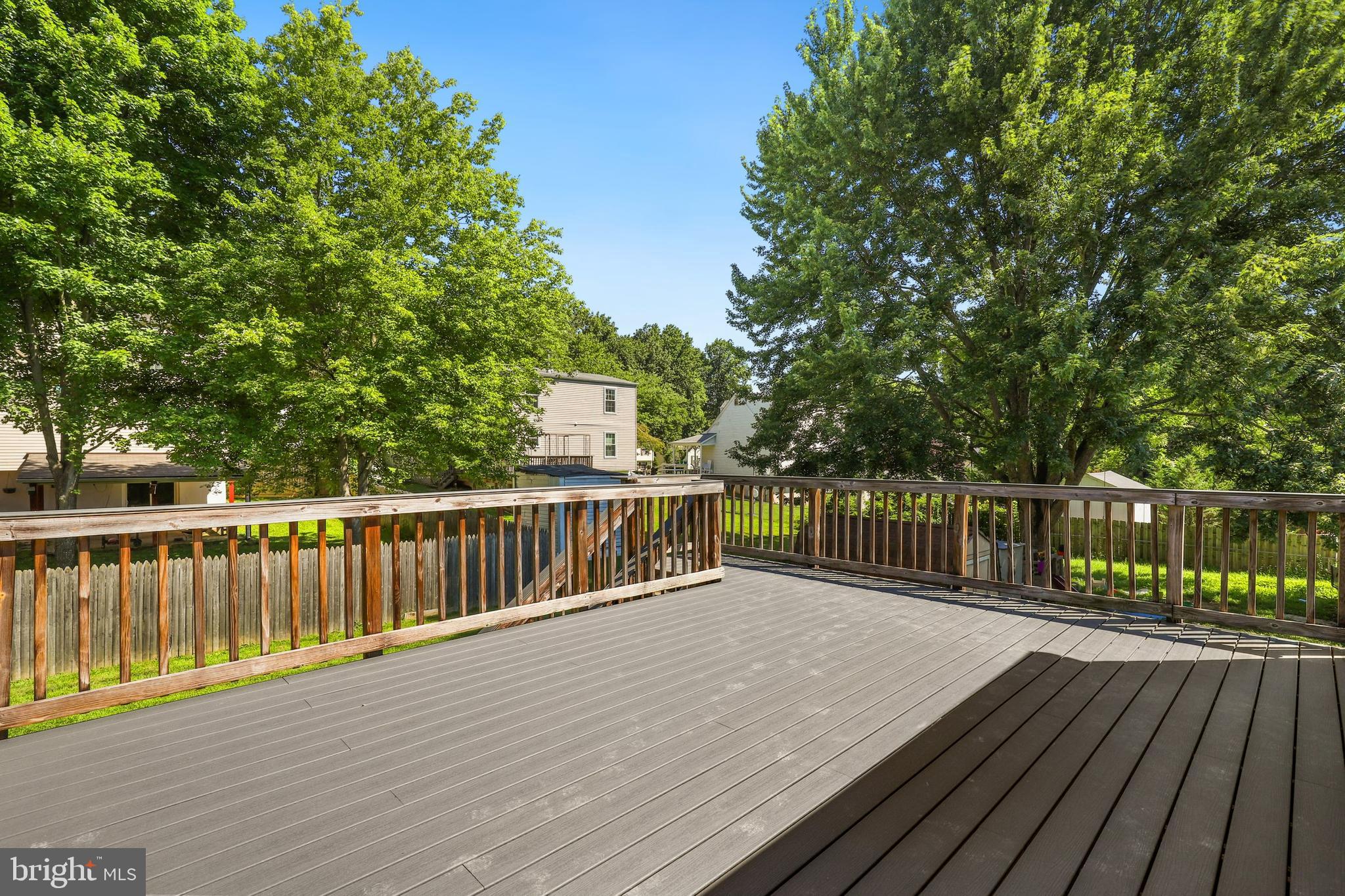 14318 Lindendale Road Woodbridge, VA 22193 - Photo 29 of 35