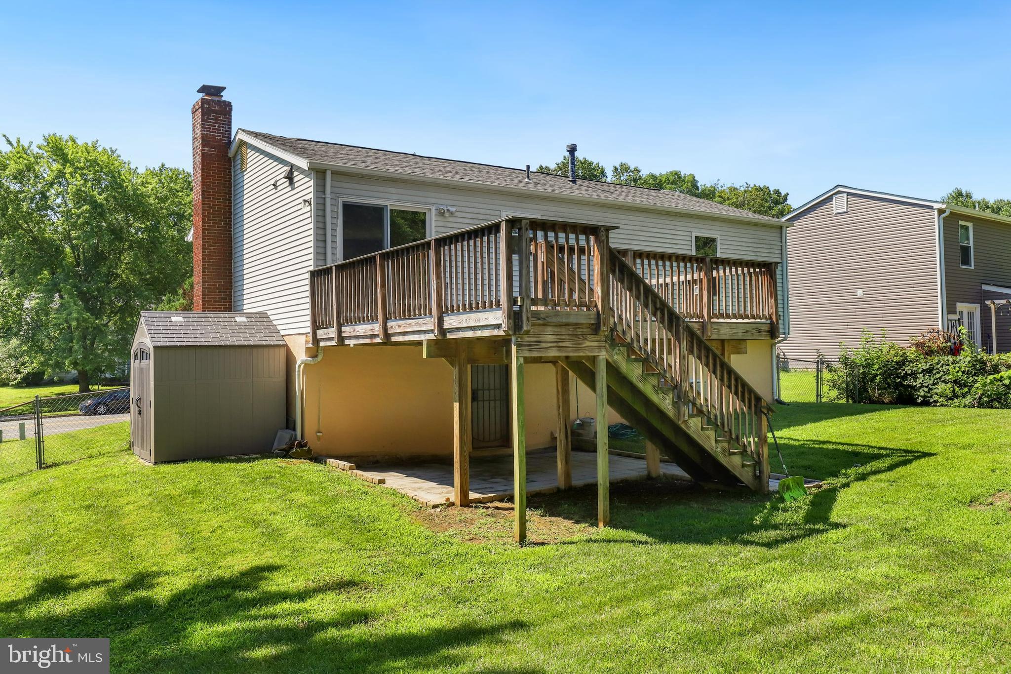 14318 Lindendale Road Woodbridge, VA 22193 - Photo 33 of 35