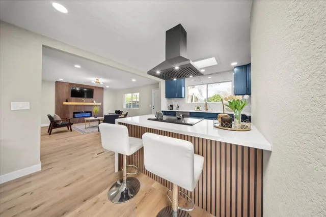 $459,000 | 221 West Pearl Avenue, Stockton, CA 95207