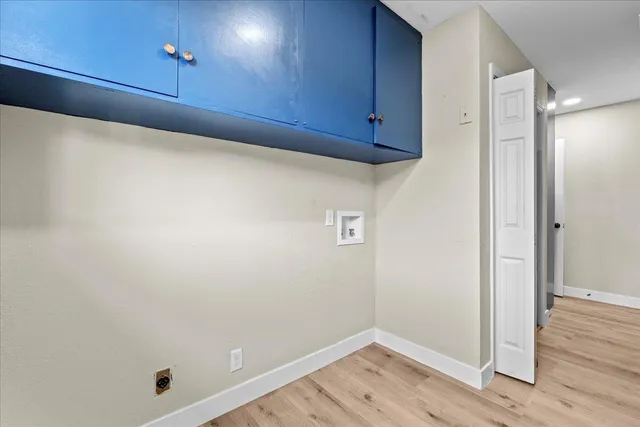 $459,000 | 221 West Pearl Avenue, Stockton, CA 95207