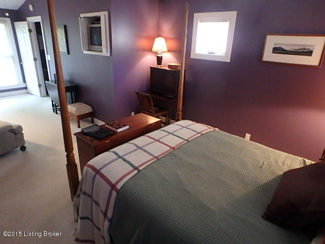 2130 Edgehill Road Louisville, KY 40205 - Photo 12 of 30 edgehill 002