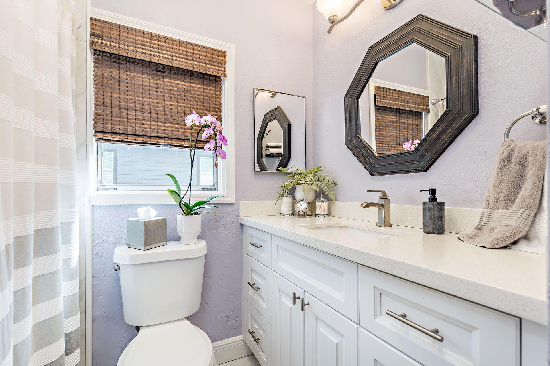 837 Ardmore Road West Palm Beach, FL 33401 - Photo 16 of 35 Bath
