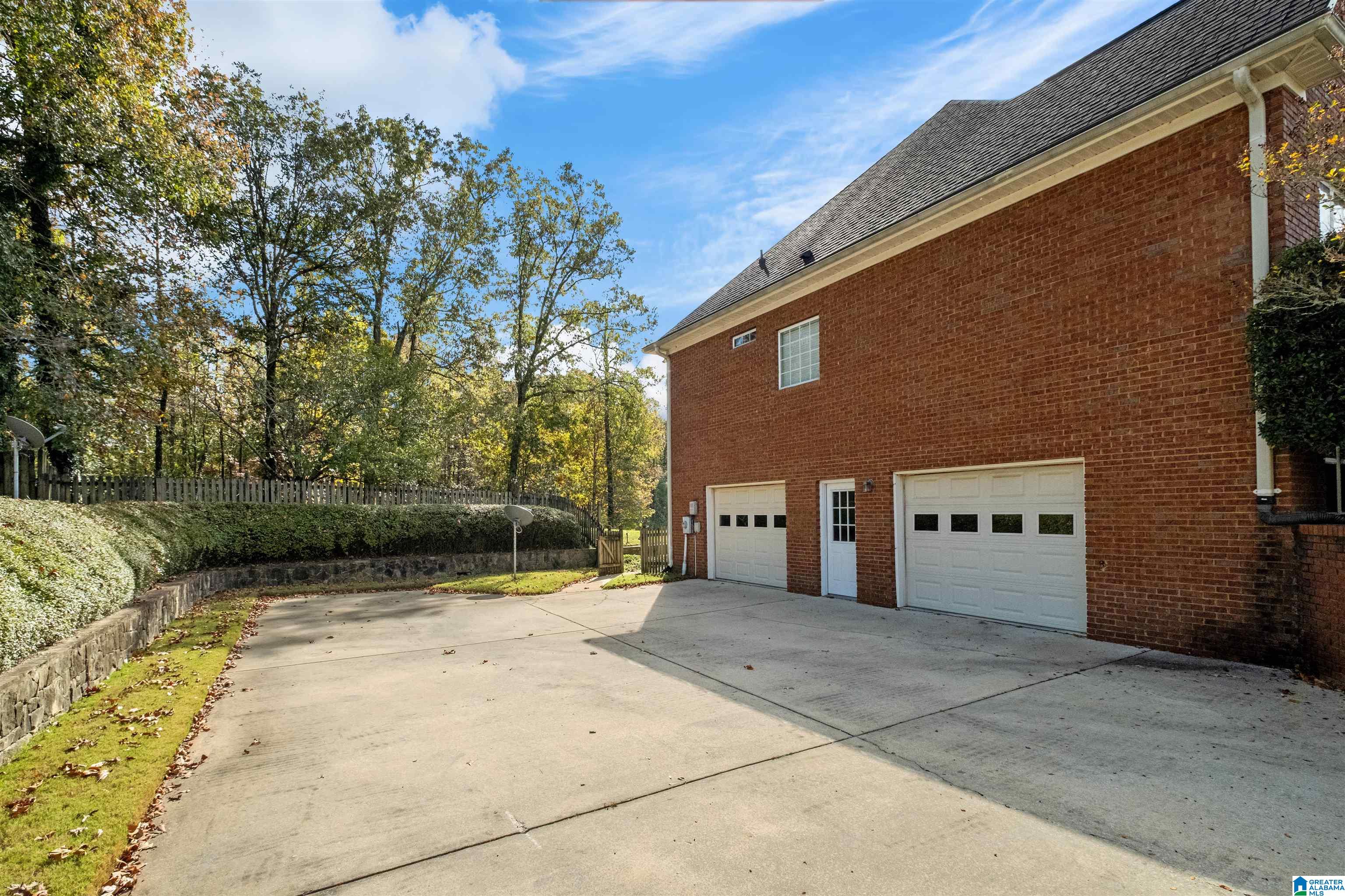 2710 Oakleaf Circle Helena, AL 35022 - Photo 48 of 50