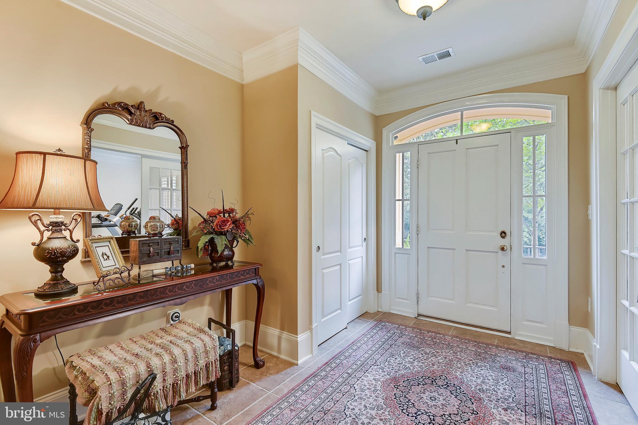 1848 Carpenter Road Alexandria, VA 22314 - Photo 3 of 31 Gallery Image 3