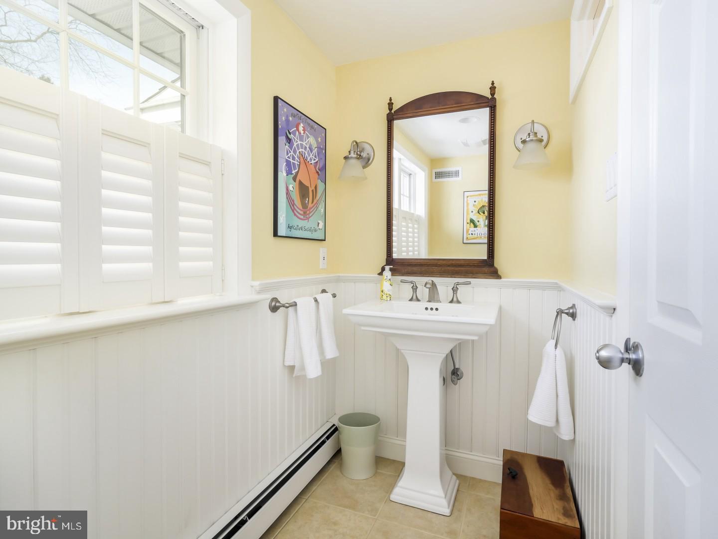 719 Beverly Road Holland, PA 18966 - Photo 29 of 34 Half Bath off Mudroom