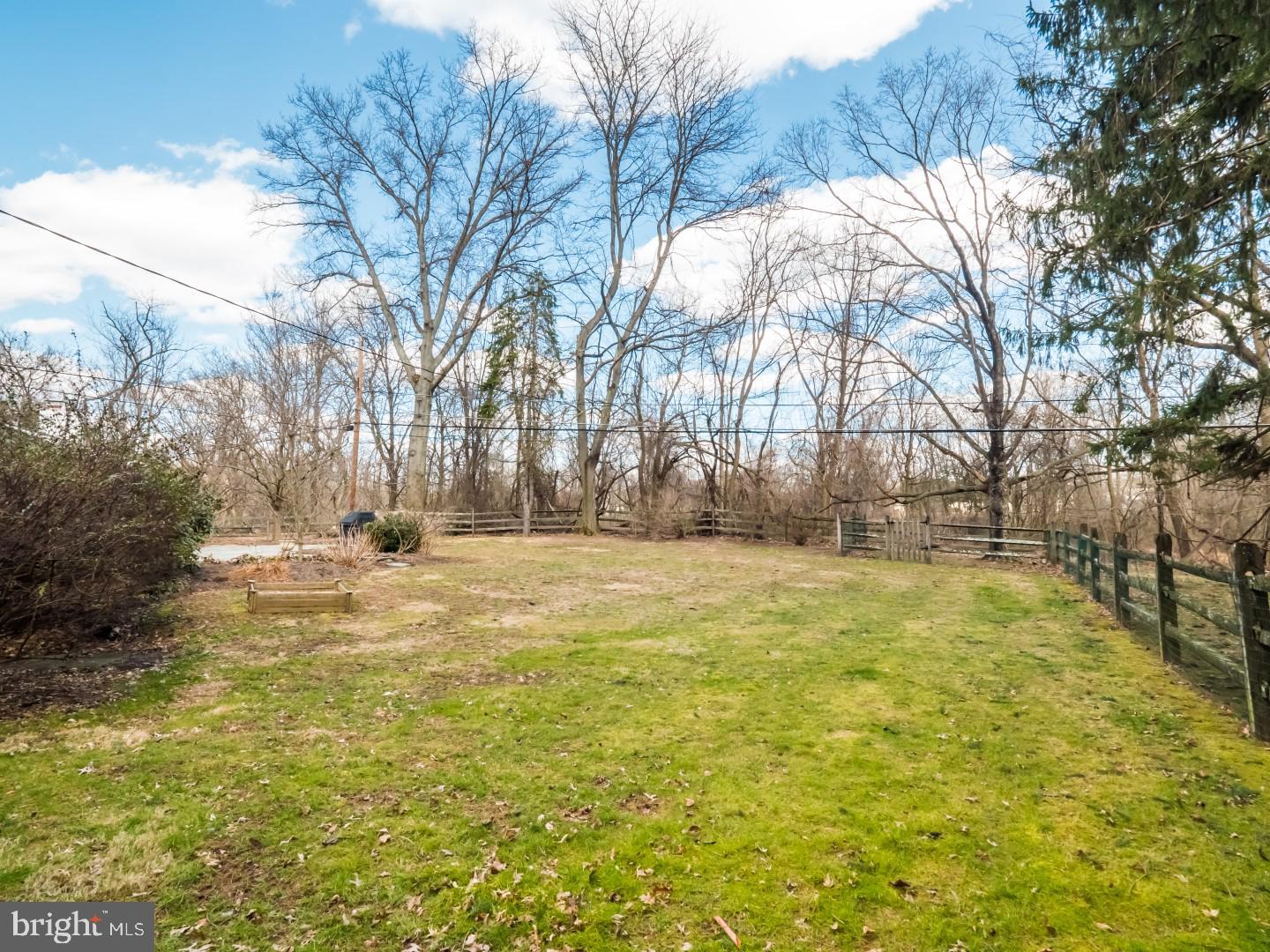 719 Beverly Road Holland, PA 18966 - Photo 33 of 34 Fully Fenced Backyard
