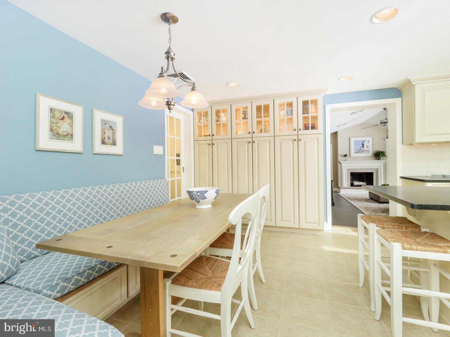 719 Beverly Road Holland, PA 18966 - Photo 8 of 34 Eat-In Kitchen- Banquette- Built-In Cabinetry