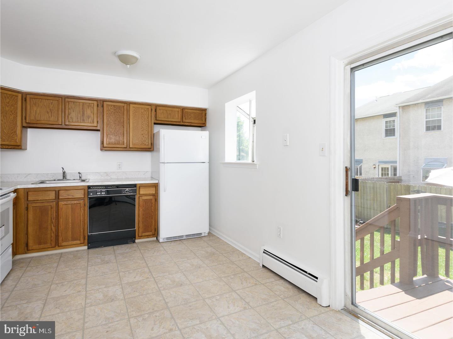 2808 Walnut Ridge Drive Pottstown, PA 19464 - Photo 3 of 25 Gallery Image 3