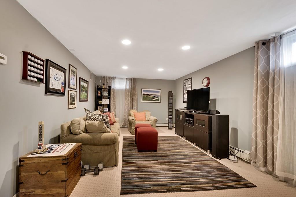 312 Manning Street Needham, MA 02492 - Photo 26 of 28 Gallery Image 26