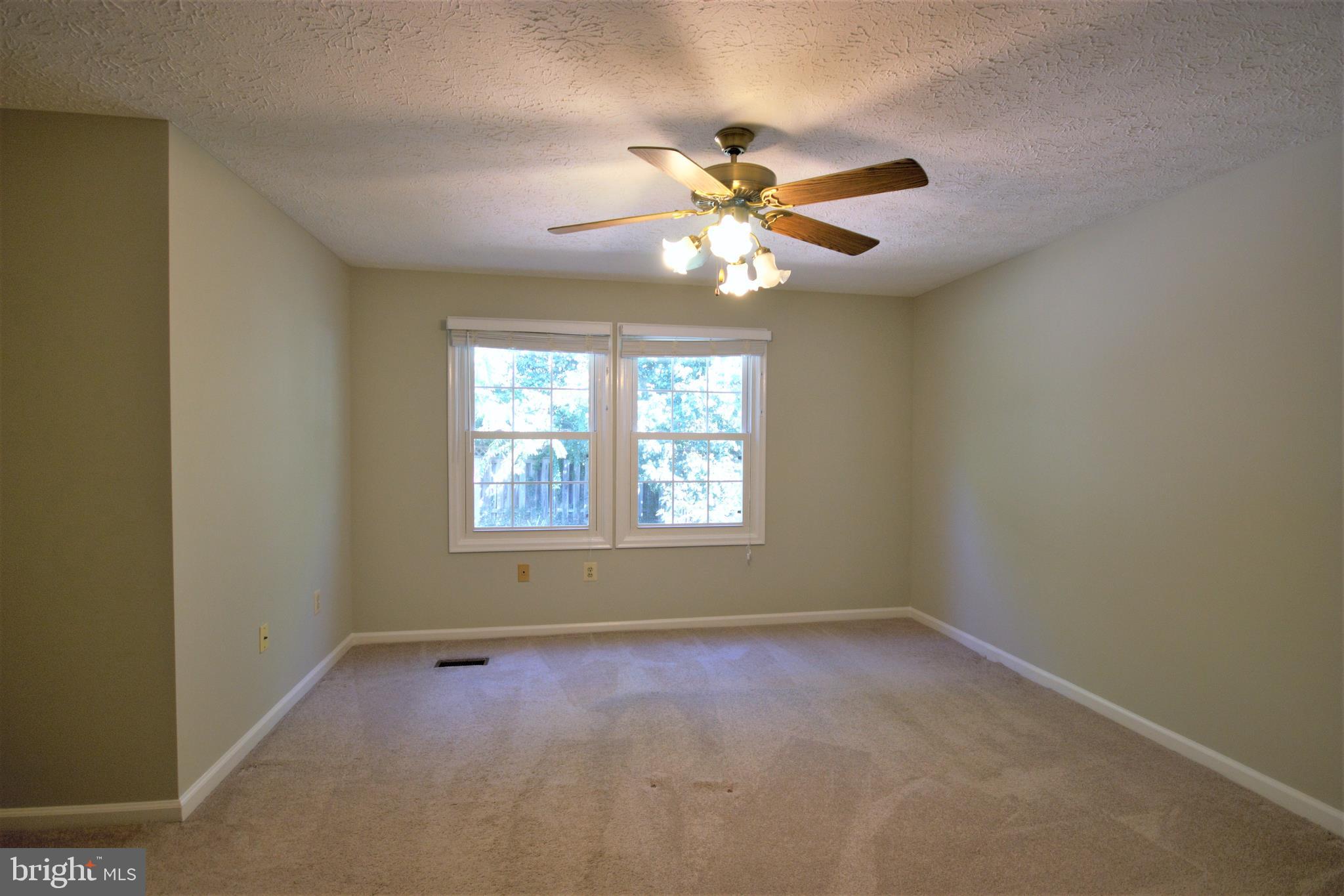 28 Ramsgate Court Baltimore, MD 21227 - Photo 15 of 27 Master bedroom