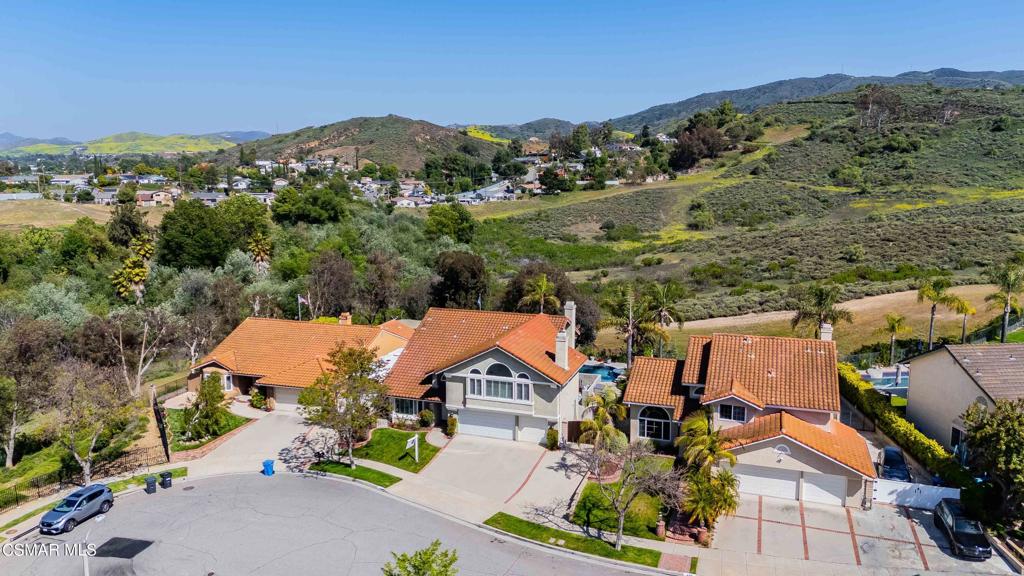 764 Coldbrook Place Simi Valley, CA 93065 - Photo 48 of 56 an aerial view of residential houses with outdoor space and trees