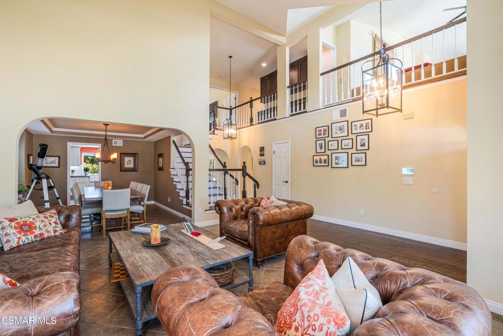 764 Coldbrook Place Simi Valley, CA 93065 - Photo 8 of 56