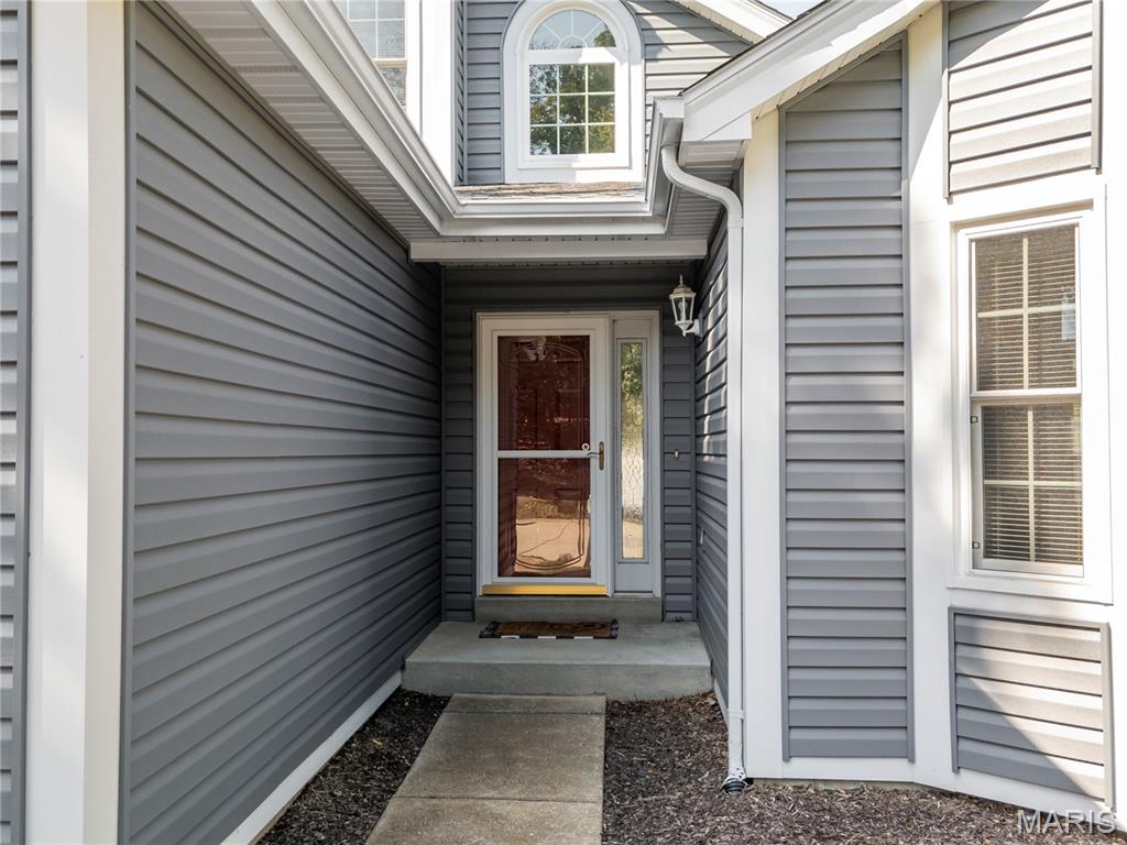 1861 Strawberry Ridge Drive Ballwin, MO 63021 - Photo 3 of 33 Gallery Image 3