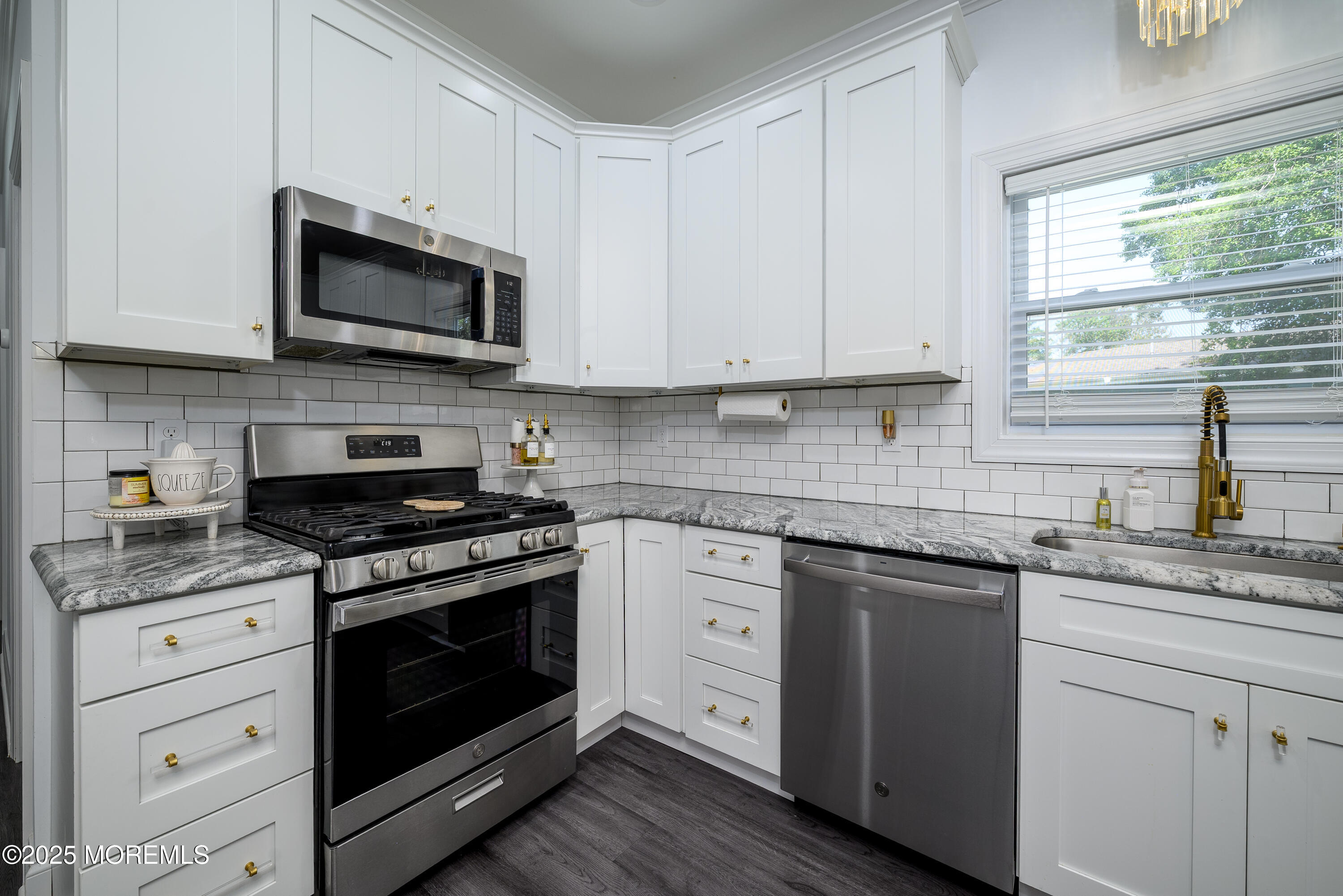 308 Mantoloking Road Brick, NJ 08723 - Photo 11 of 38 308_Mantoloking_Rd-25
