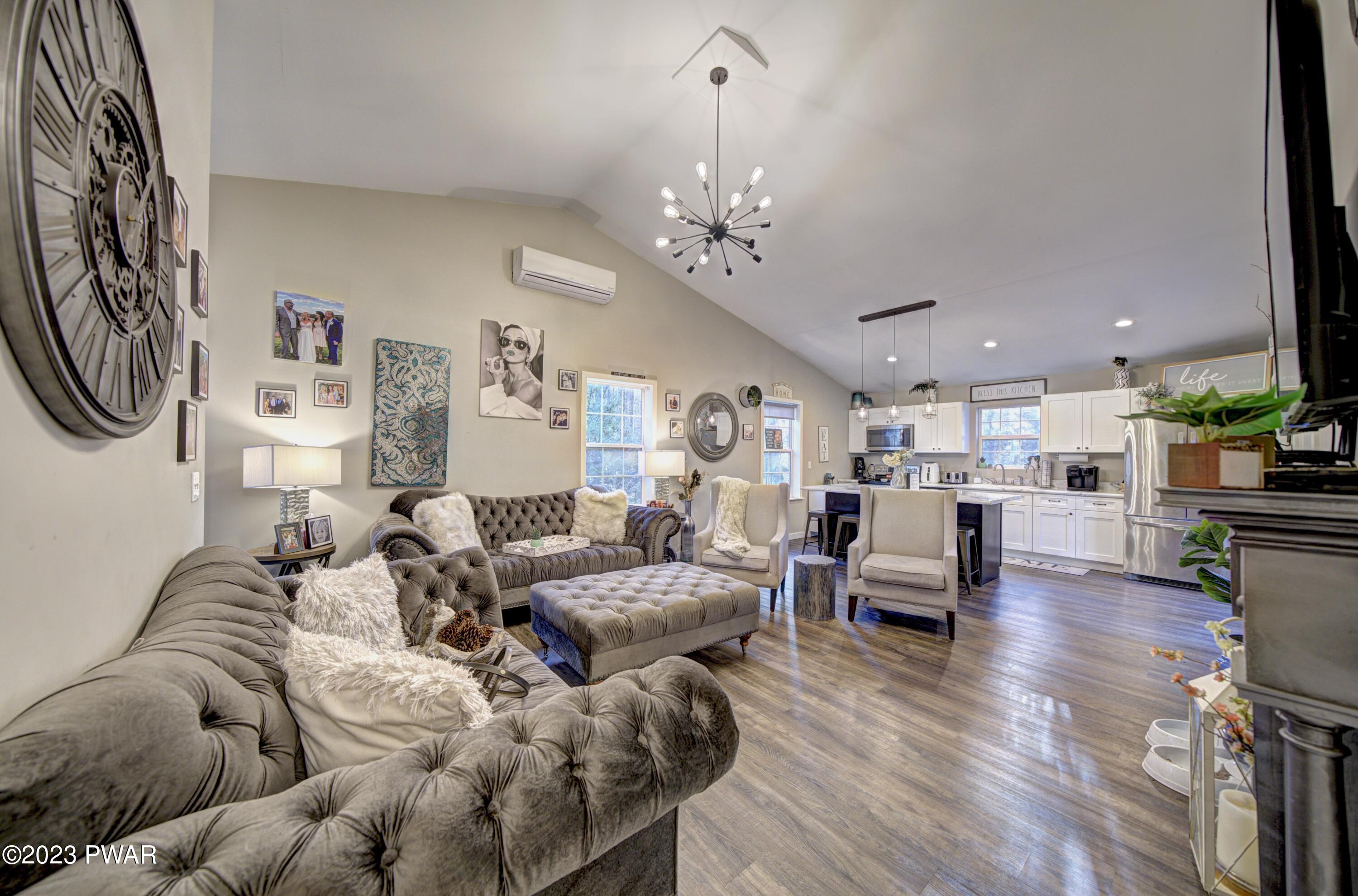 109 Dirk Road Tafton, PA 18464 - Photo 3 of 34