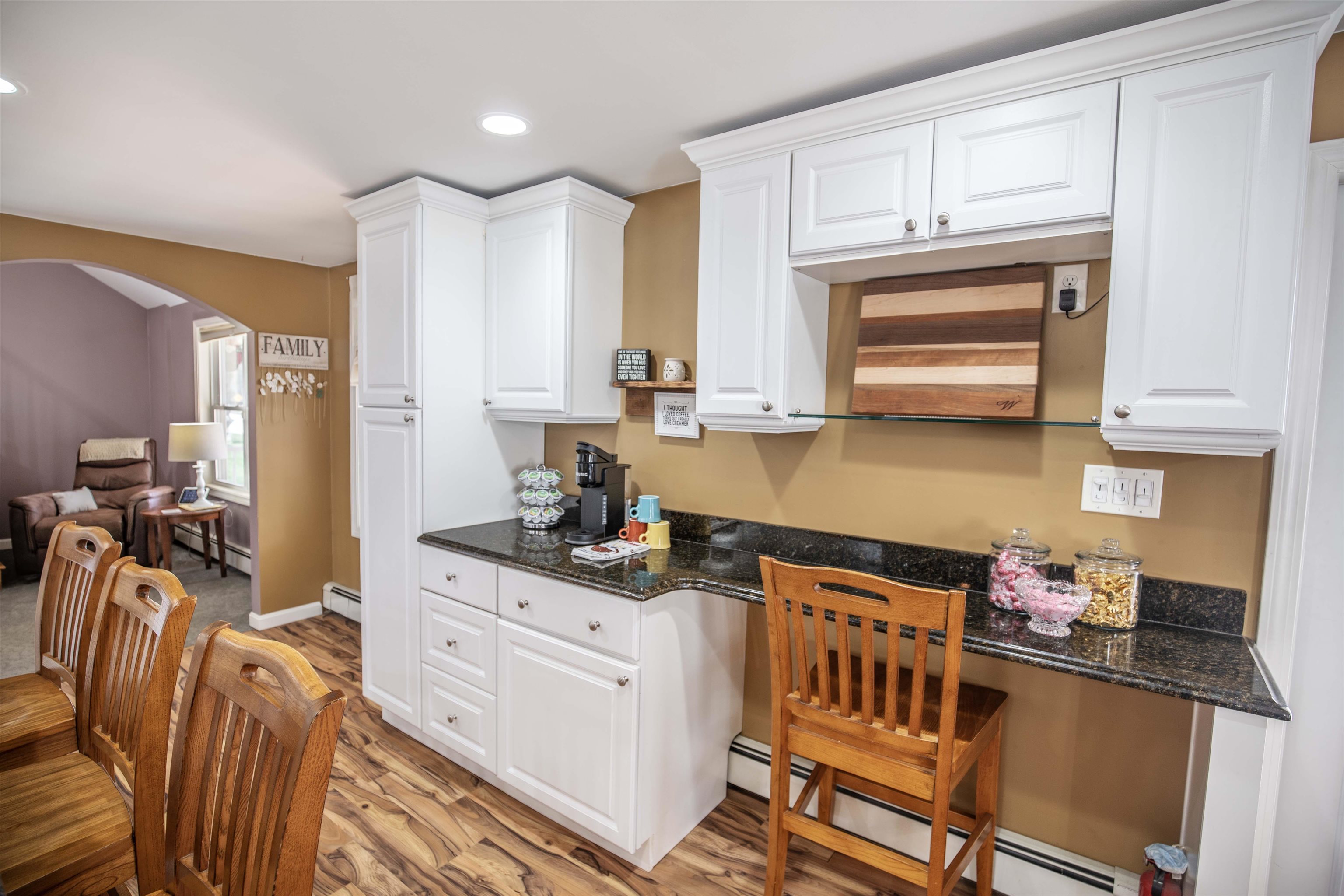 1630 Lake Shore Road Manchester, NH 03109 - Photo 4 of 39 Gallery Image 4