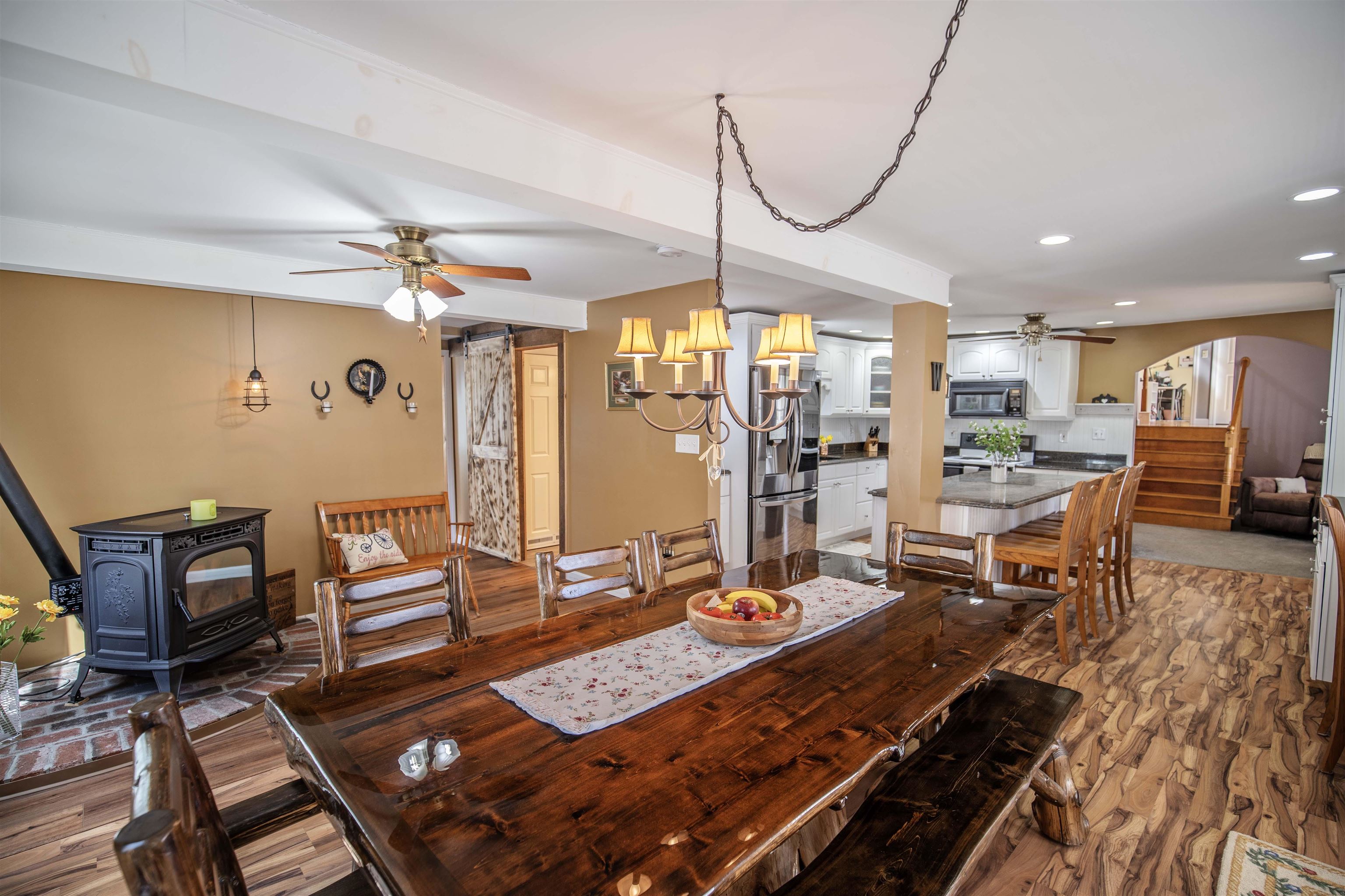 1630 Lake Shore Road Manchester, NH 03109 - Photo 8 of 39 Gallery Image 8
