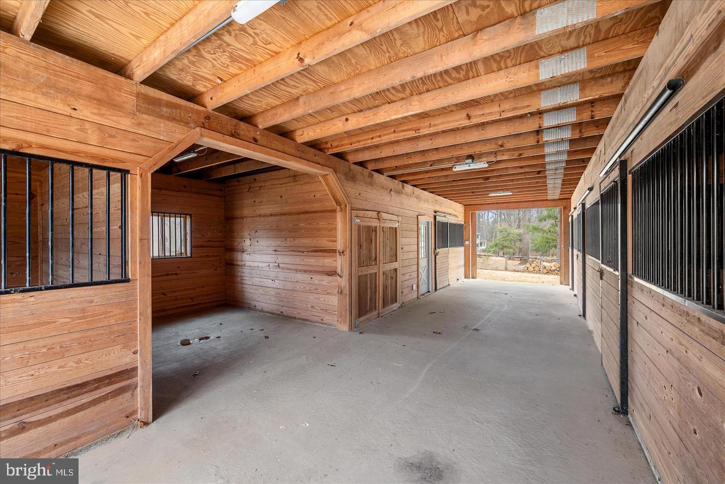 9036 Jeffery Road Great Falls, VA 22066 - Photo 51 of 56 Barn