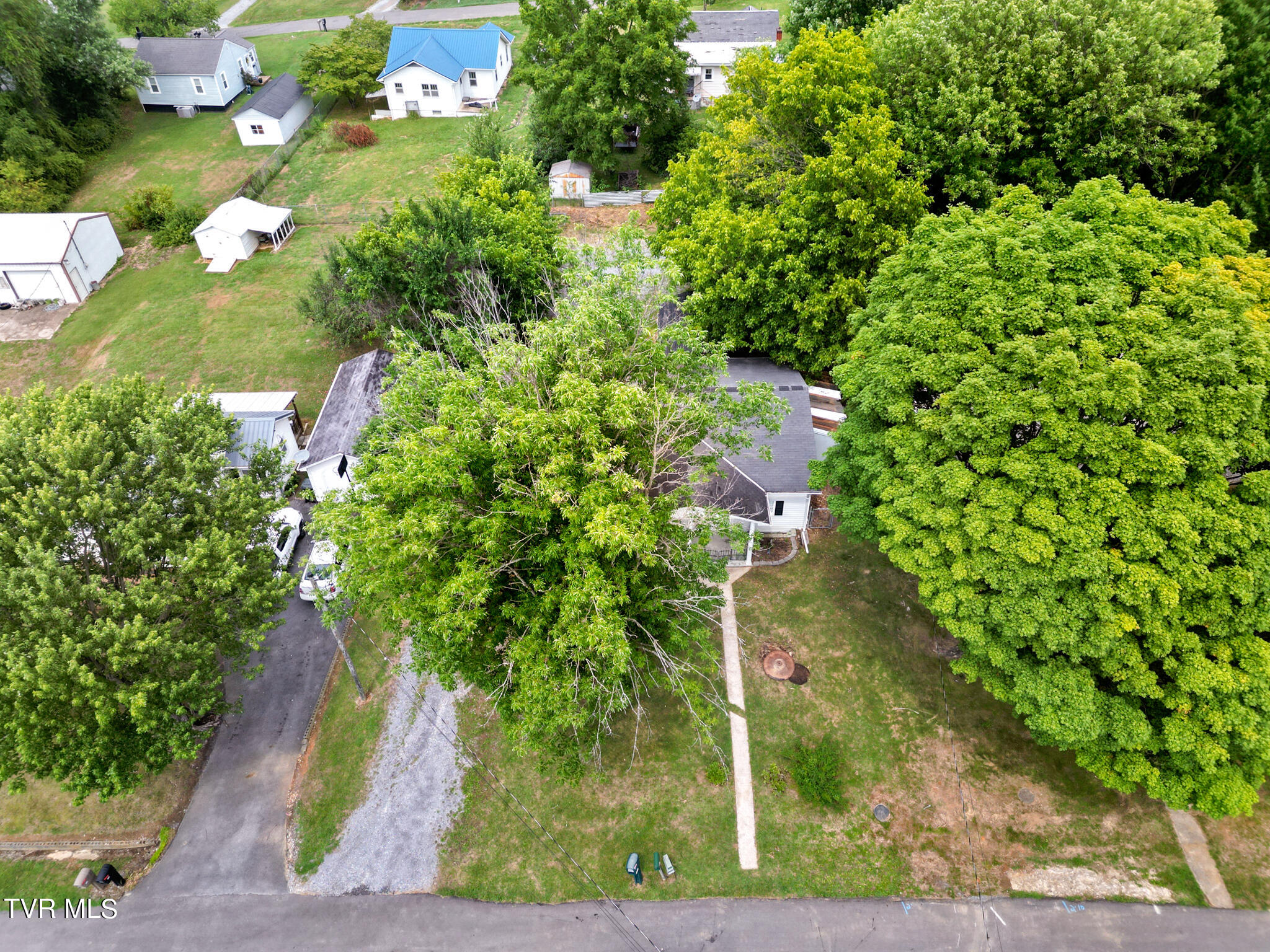 127 Sparta Street Greeneville, TN 37745 - Photo 22 of 27 127 Sparta-3