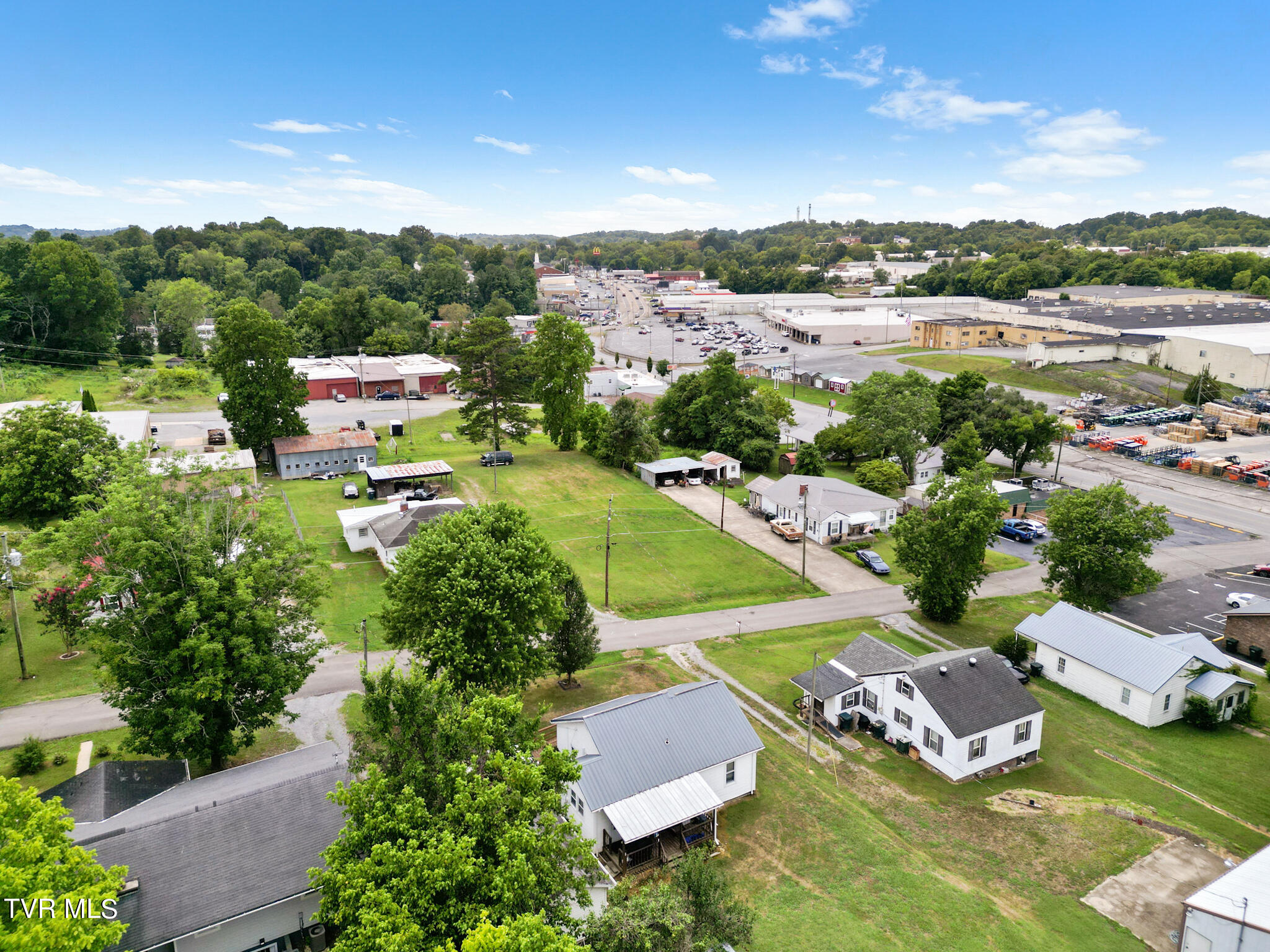 127 Sparta Street Greeneville, TN 37745 - Photo 25 of 27 127 Sparta-1