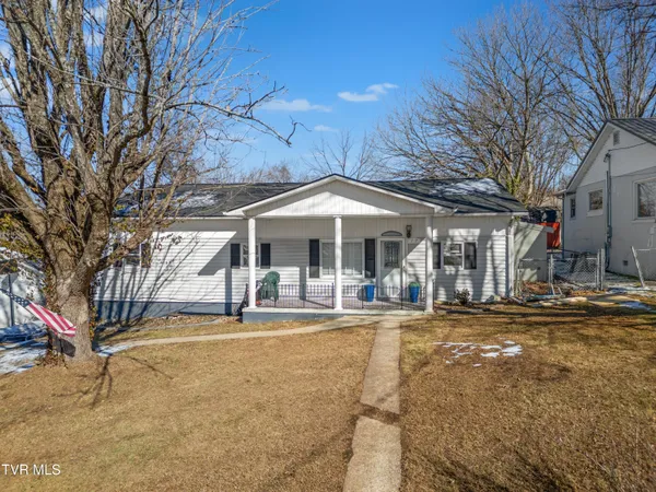 $174,900 | 127 Sparta Street, Greeneville, TN 37745