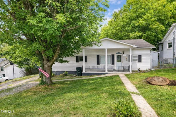 $174,900 | 127 Sparta Street, Greeneville, TN 37745