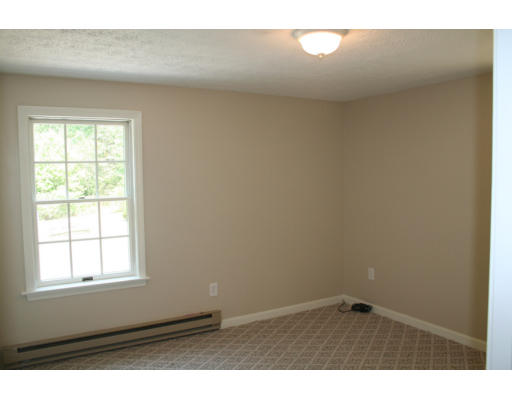 18 B Quisset Road, Unit B Mendon, MA 01756 - Photo 8 of 14 Gallery Image 8