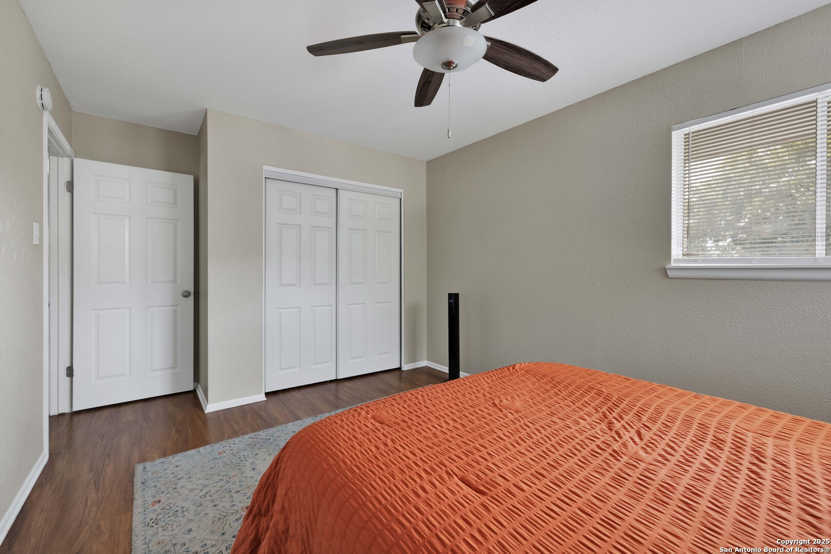 103 Shalimar Drive Castle Hills, TX 78213 - Photo 47 of 56 a bedroom with a bed and a window